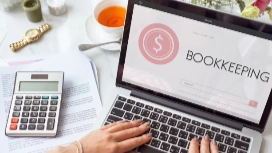 Bookkeeping professionals managing accounts, ledgers, and financial records – advanced bookkeeping course online at OHSC