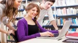 Professionals learning business strategy and management skills – Level 3 Integrated Diploma in Business and Management online at OHSC