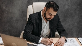 Professional candidate creating a CV and cover letter, learning what to put in skills in CV for career growth opportunities